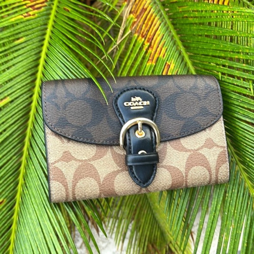 Coach Kleo Wallet C6897 Blocked Signature Canvas In Khaki Brown Multi